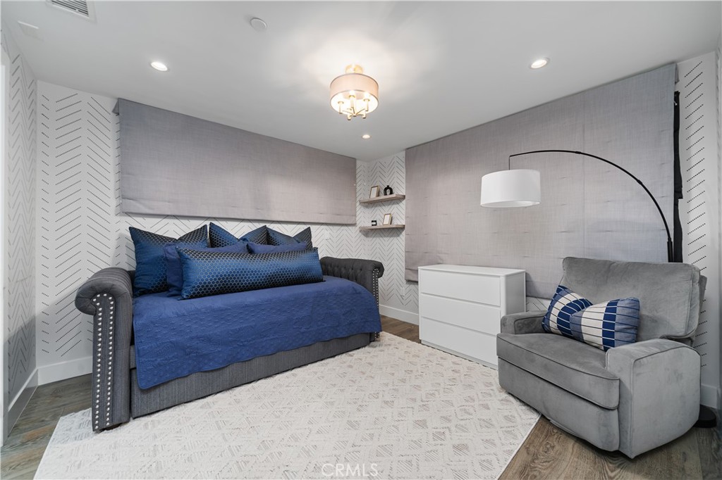 2037 E Ocean, Newport Beach CA 92661 - photo 23