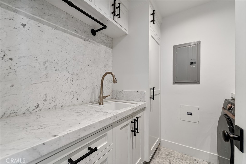 2037 E Ocean, Newport Beach CA 92661 - photo 26