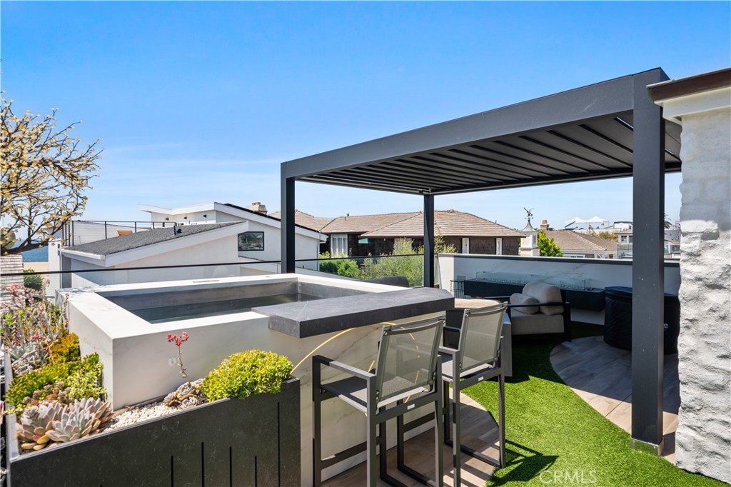 2037 E Ocean, Newport Beach CA 92661 - photo 28