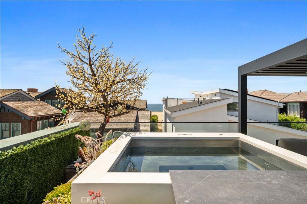 2037 E Ocean, Newport Beach CA 92661 - photo 29