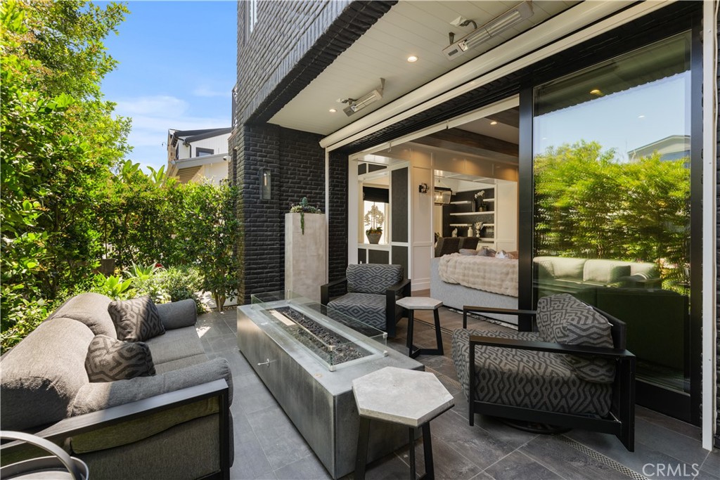 2037 E Ocean, Newport Beach CA 92661 - photo 36