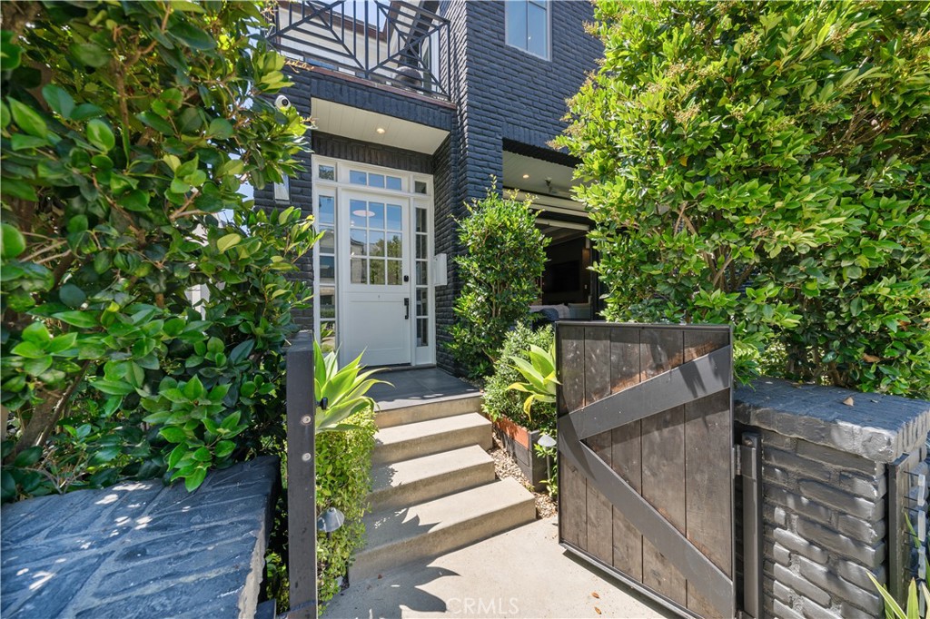 2037 E Ocean, Newport Beach CA 92661 - photo 40