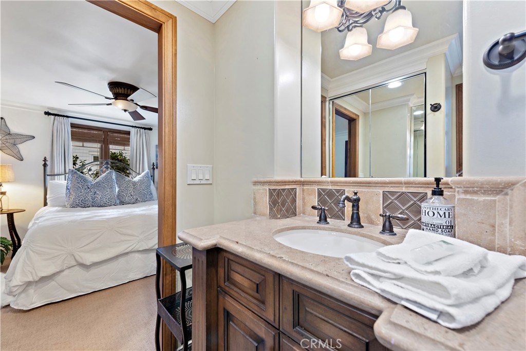 downstairs private bathroom - 2038 Miramar Drive, Newport Beach CA 92661 - photo 19