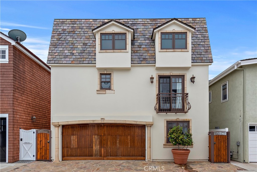 back of house 2 car garage - 2038 Miramar Drive, Newport Beach CA 92661 - photo 35