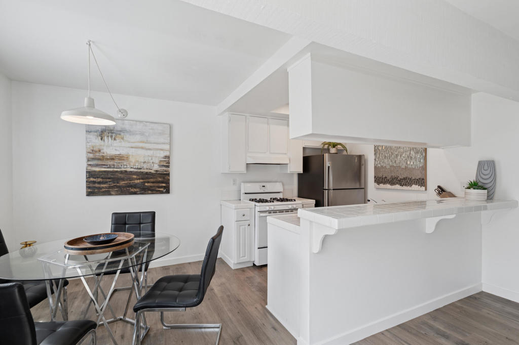 16Web - 204 David Drive, Newport Beach CA 92663 - photo 26