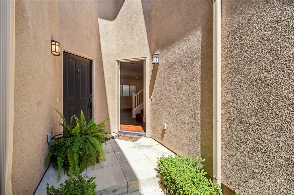 20402 Santa Ana 13, Newport Beach CA 92660 - photo 2
