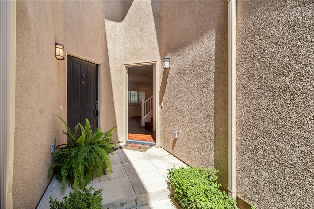 20402 Santa Ana 13, Newport Beach CA 92660 - photo 2