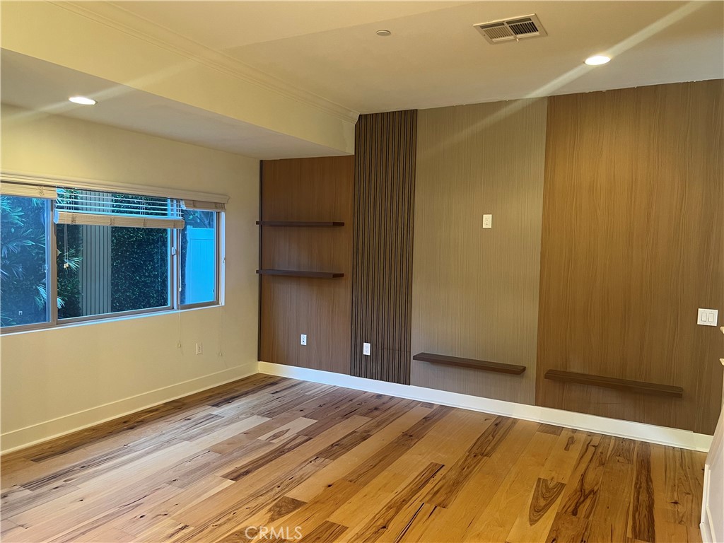 20402 Santa Ana Avenue 4, Newport Beach CA 92660 - photo 5