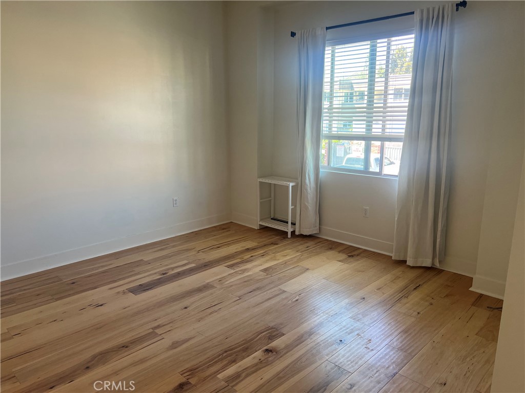 20402 Santa Ana Avenue 4, Newport Beach CA 92660 - photo 31