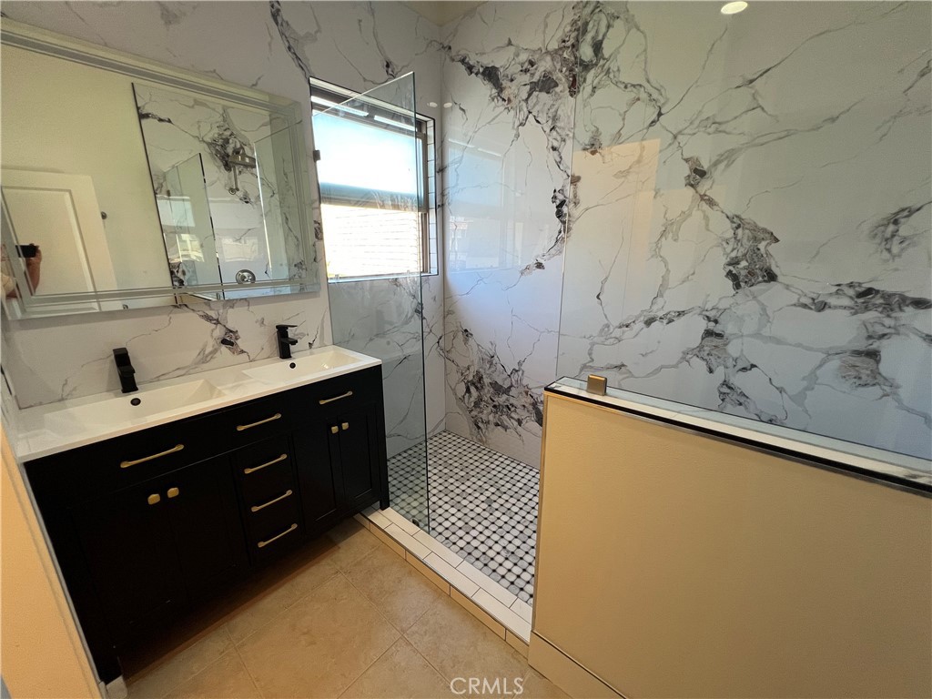 20402 Santa Ana Avenue 4, Newport Beach CA 92660 - photo 33