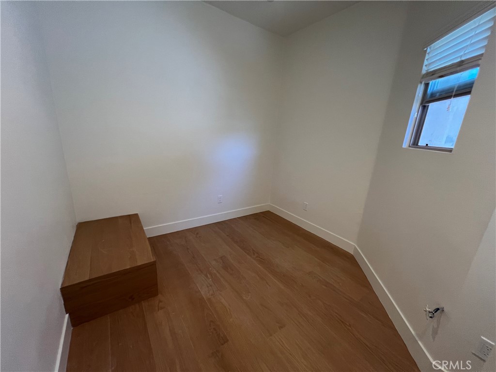20402 Santa Ana Avenue 4, Newport Beach CA 92660 - photo 37