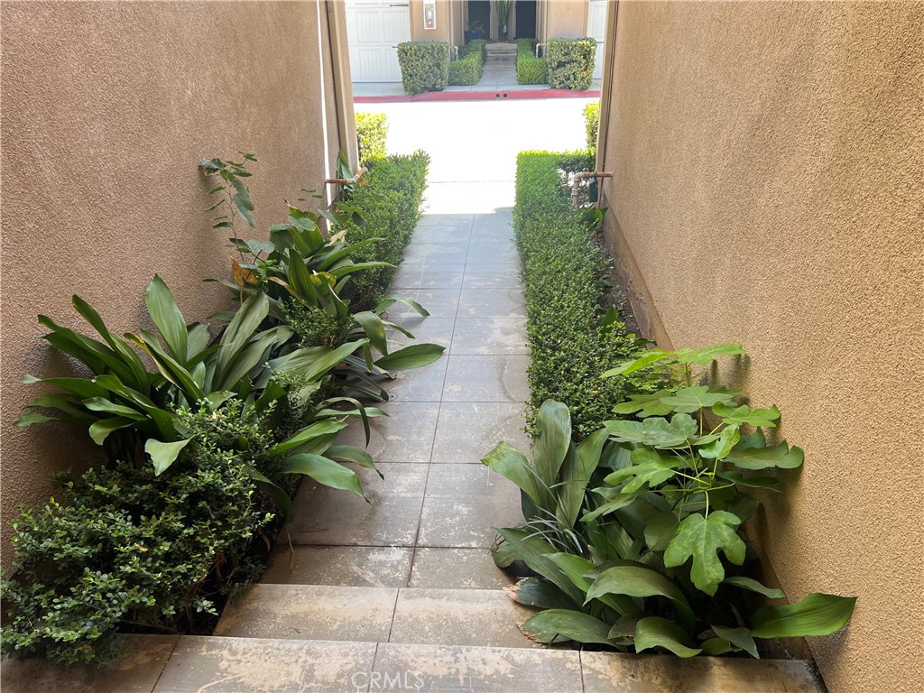 20402 Santa Ana Avenue 4, Newport Beach CA 92660 - photo 42