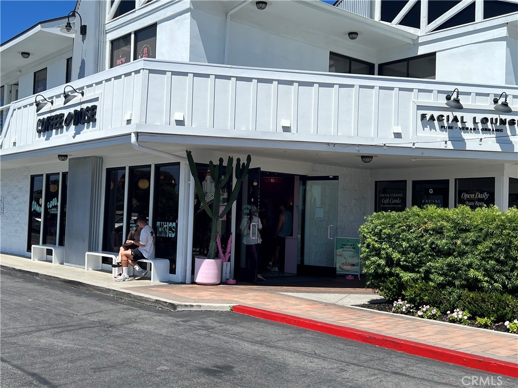 20402 Santa Ana Avenue 4, Newport Beach CA 92660 - photo 46