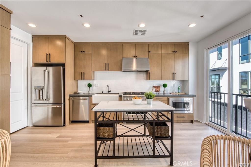 20452 santa ana Avenue 5, Newport Beach CA 92663 - photo 1