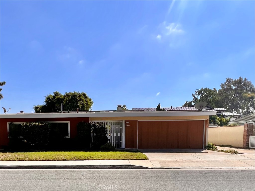 20452 SW Cypress, Newport Beach CA 92660 - photo 20