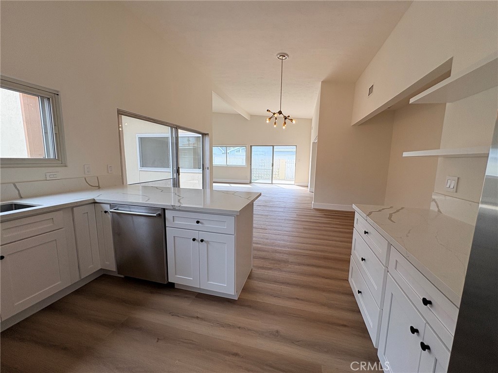 20452 SW Cypress, Newport Beach CA 92660 - photo 6