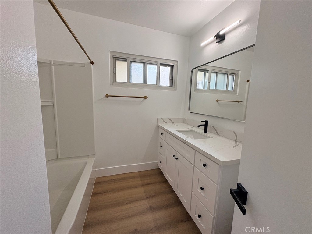 Secondary Bathroom - 20452 SW Cypress, Newport Beach CA 92660 - photo 17