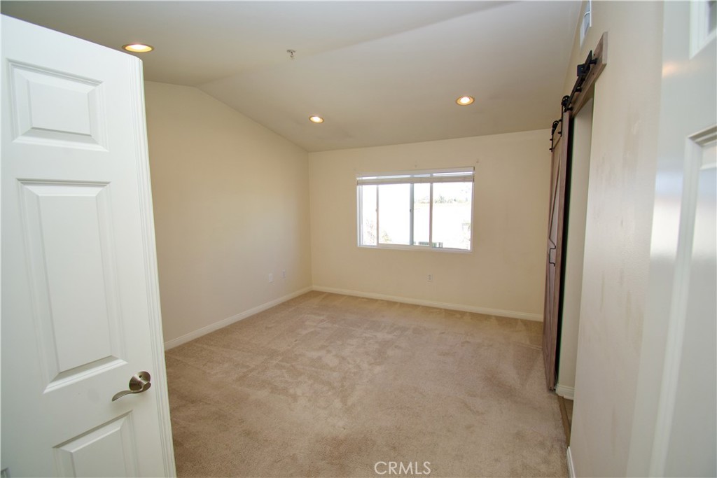 Large primary bedroom - 20462 Savanna, Newport Beach CA 92660 - photo 6