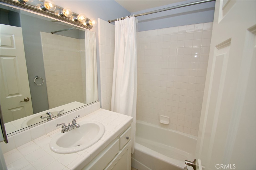 Bathroom #2 - 20462 Savanna, Newport Beach CA 92660 - photo 15