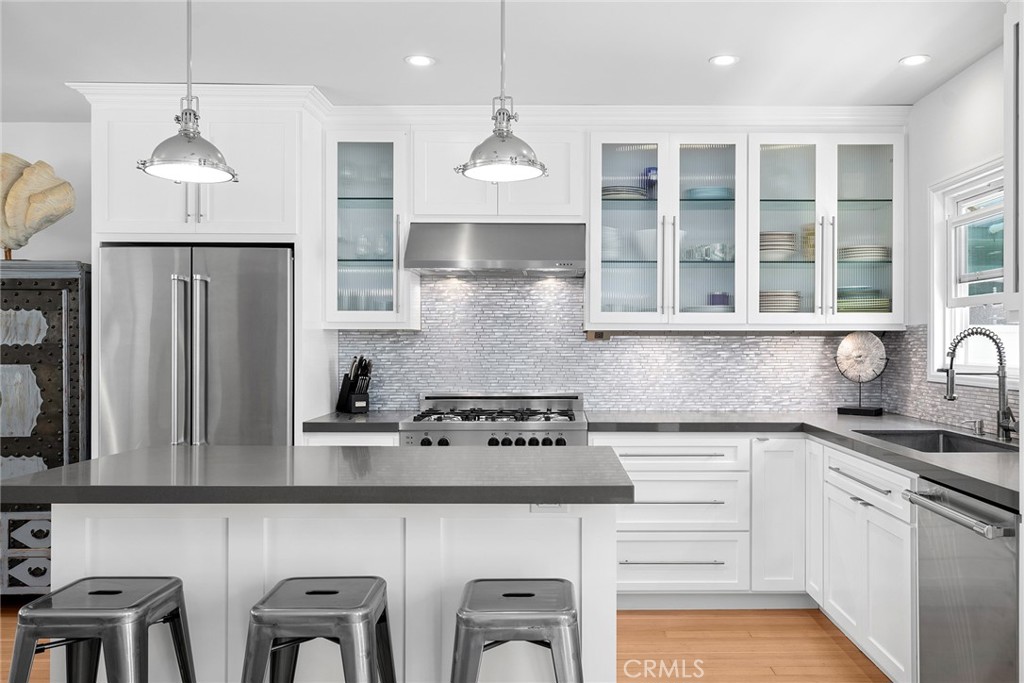 2049 E Ocean Boulevard, Newport Beach CA 92661 - photo 7