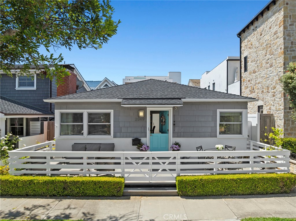 2049 E Ocean Boulevard, Newport Beach CA 92661 - photo 13