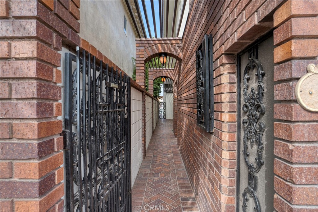 205 Via Lido Soud, Newport Beach CA 92663 - photo 5