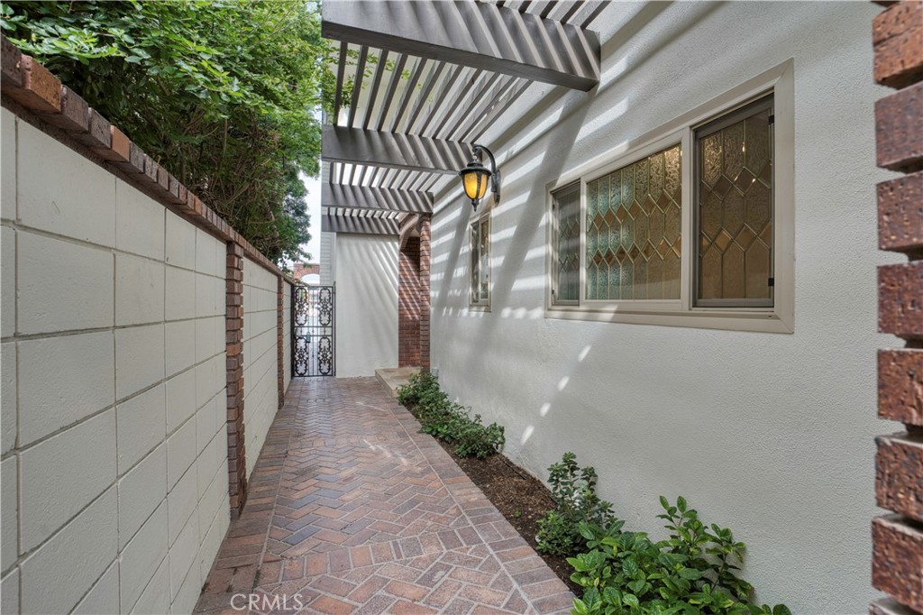 205 Via Lido Soud, Newport Beach CA 92663 - photo 6