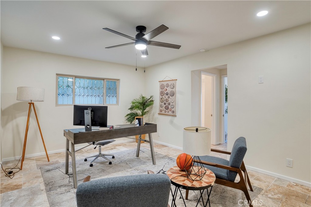 205 Via Lido Soud, Newport Beach CA 92663 - photo 33