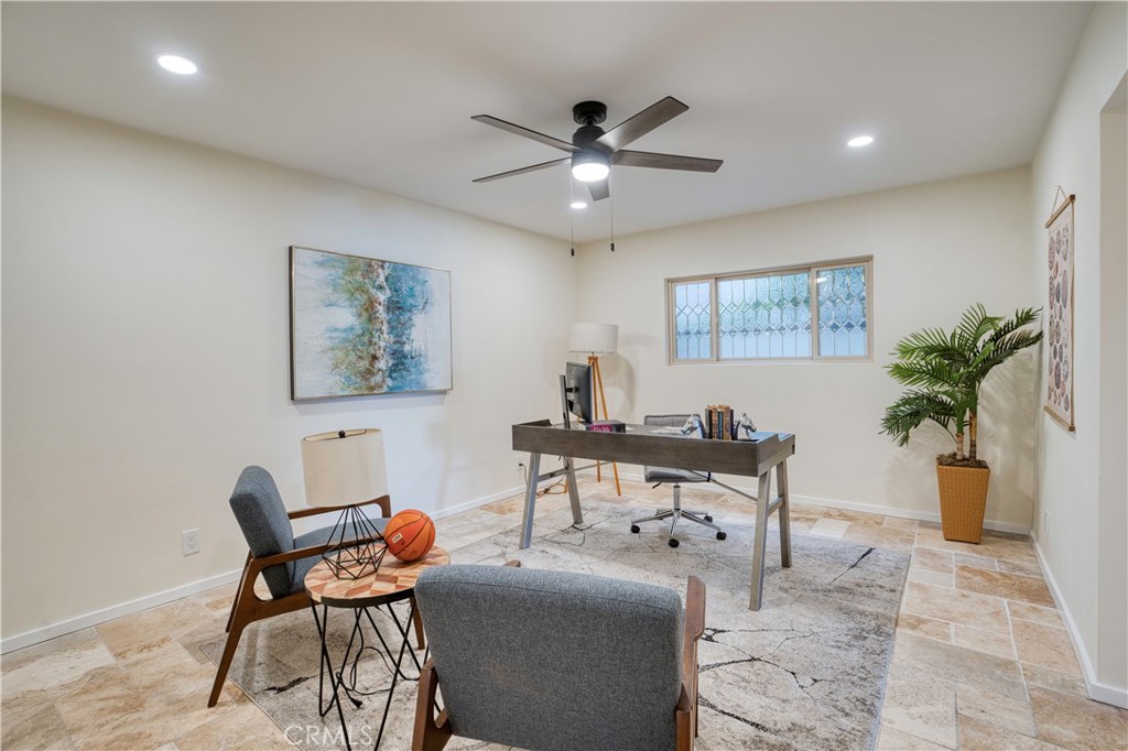 205 Via Lido Soud, Newport Beach CA 92663 - photo 34