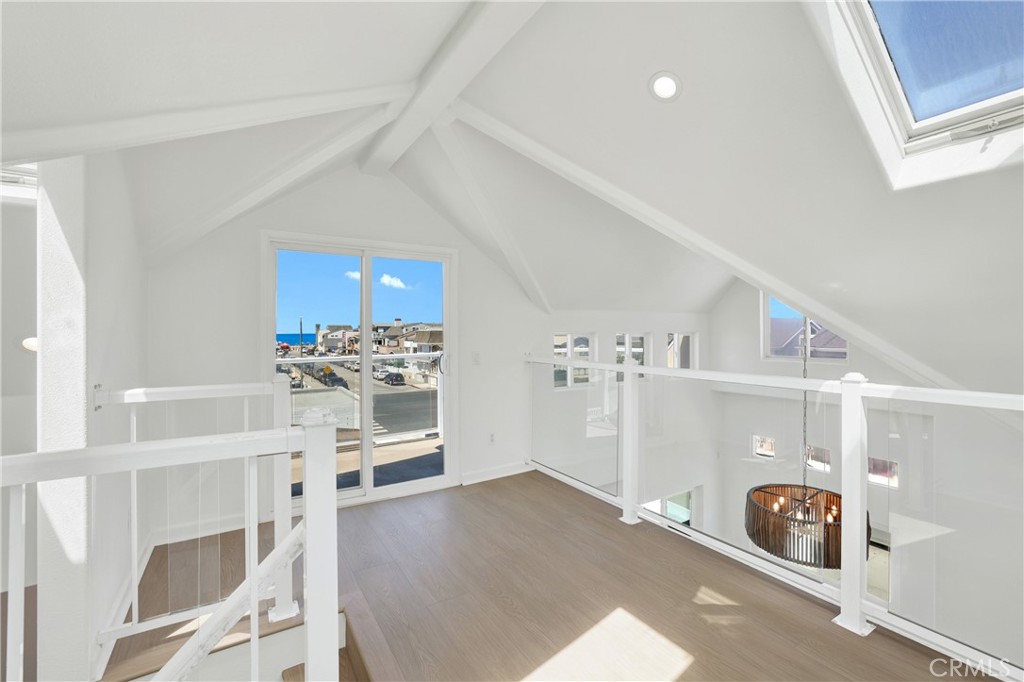 Loft Office - 206 30th 1/2, Newport Beach CA 92663 - photo 7