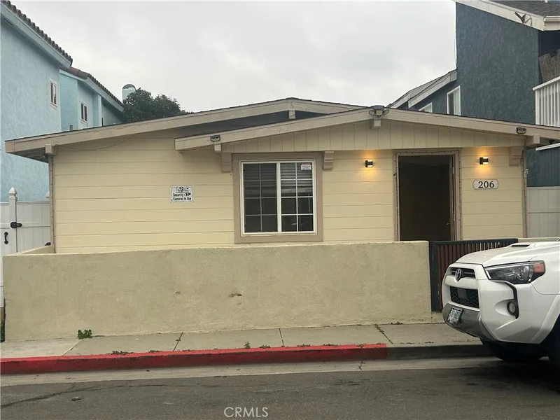 206 Fern, Newport Beach, CA 92663