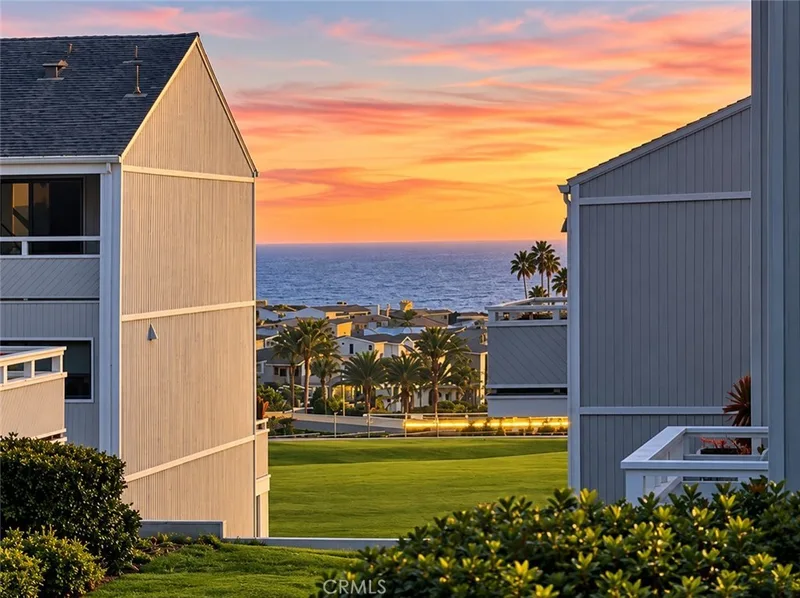 207 Columbia, Newport Beach