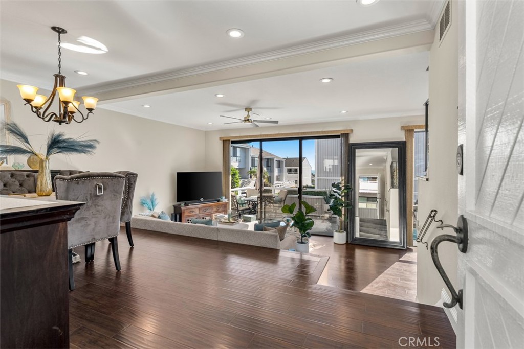 207 Columbia, Newport Beach CA 92663 - photo 3