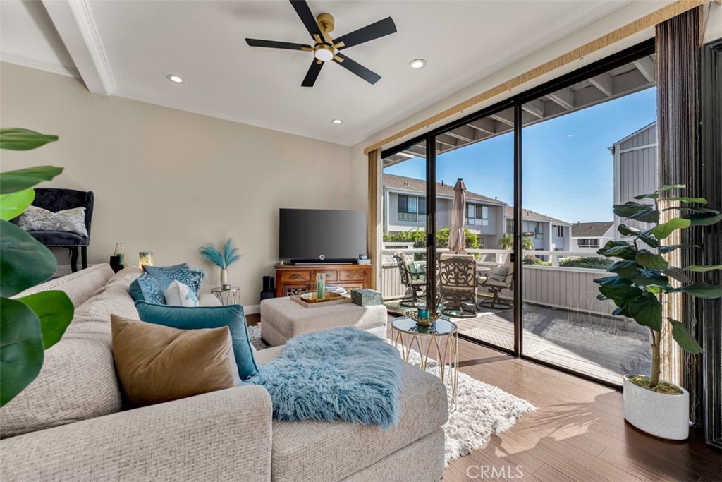 207 Columbia, Newport Beach CA 92663 - photo 11