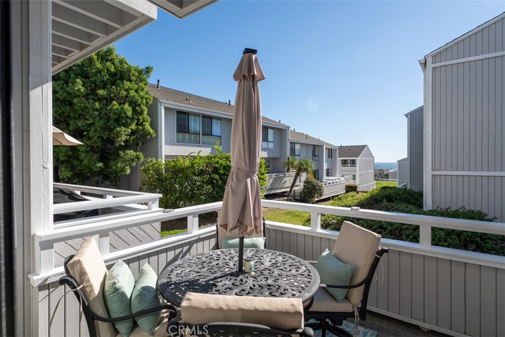 207 Columbia, Newport Beach CA 92663 - photo 21
