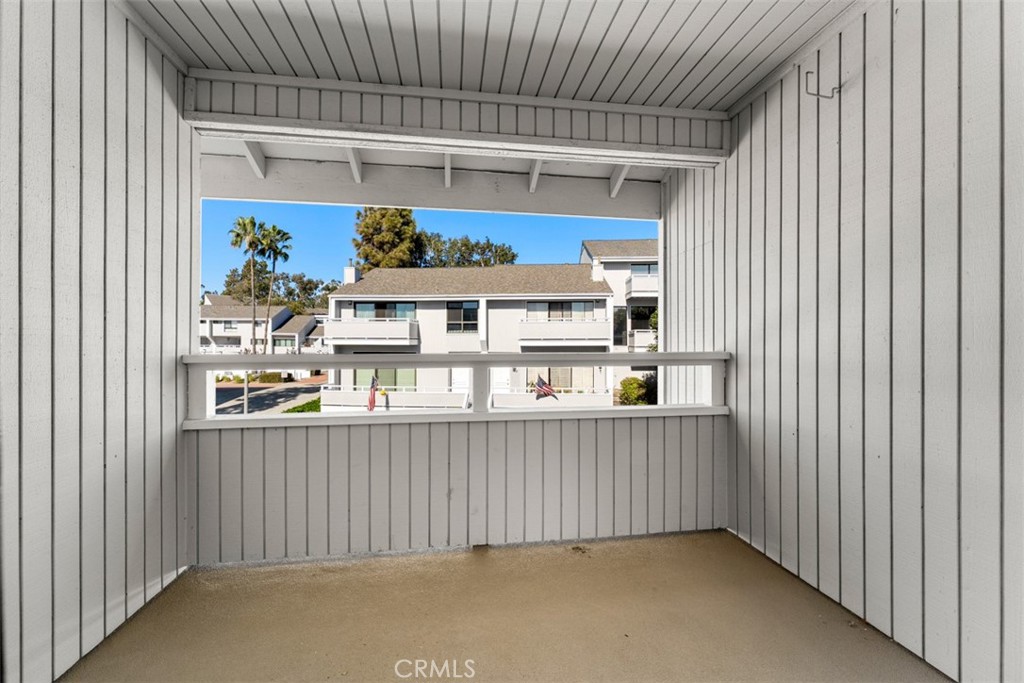 207 Columbia, Newport Beach CA 92663 - photo 38