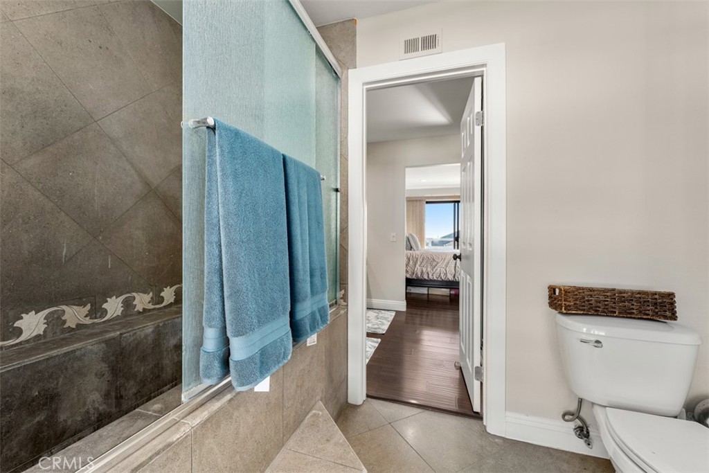 207 Columbia, Newport Beach CA 92663 - photo 39