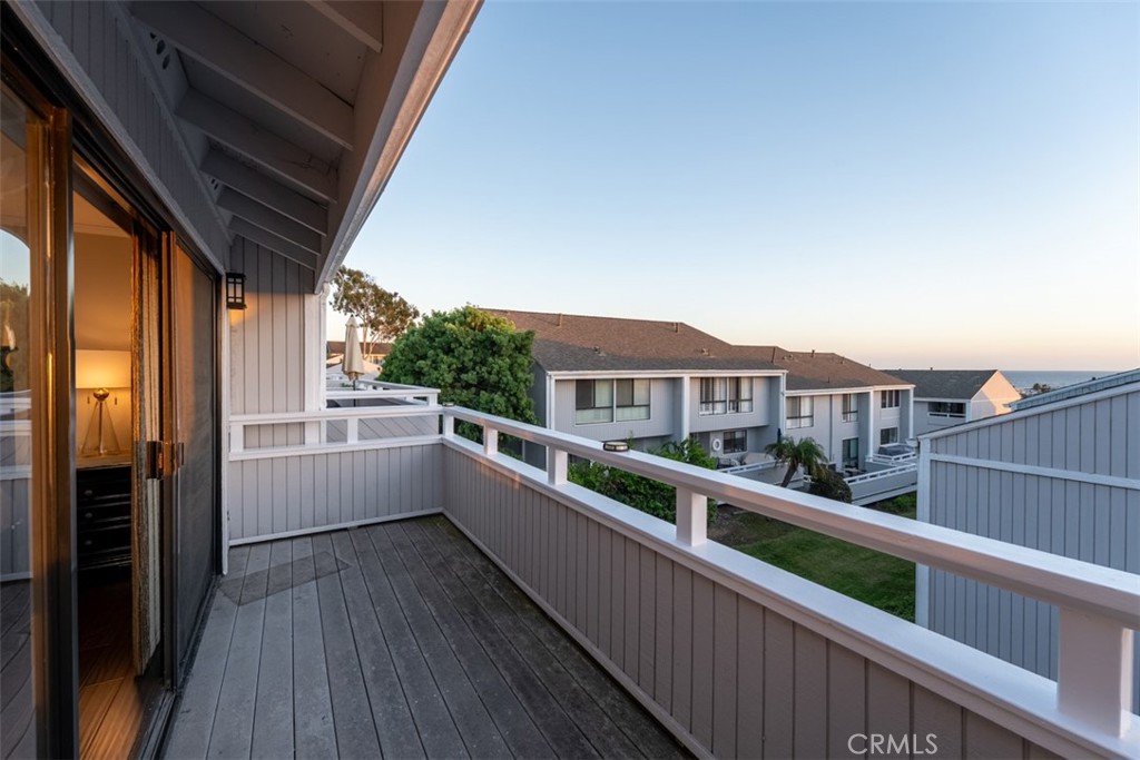 207 Columbia, Newport Beach CA 92663 - photo 43