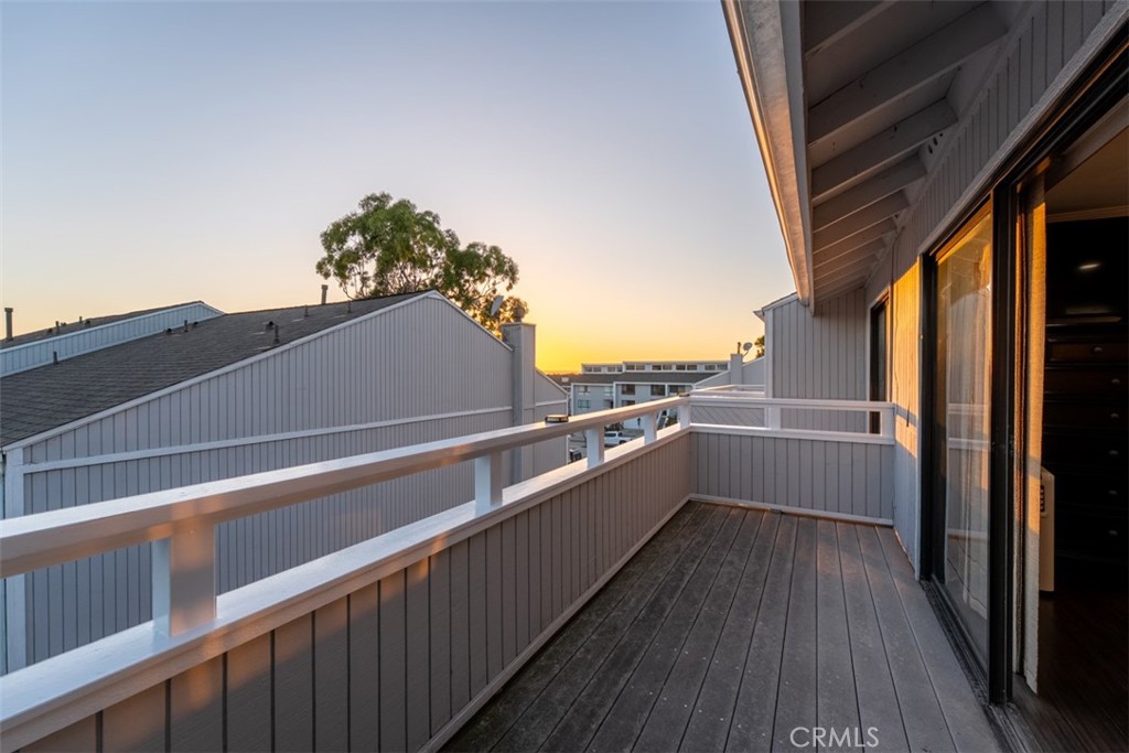 207 Columbia, Newport Beach CA 92663 - photo 49