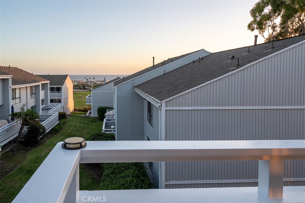 207 Columbia, Newport Beach CA 92663 - photo 50