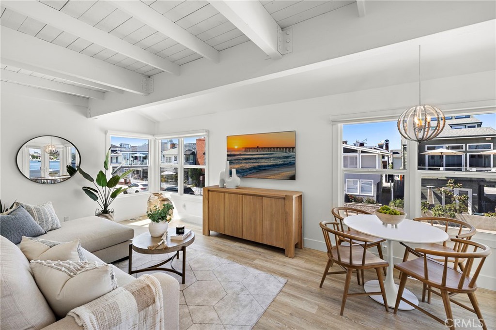 Welcome to 207 E Bayfront - 207 E Edgewater Avenue Rear, Newport Beach CA 92661 - photo 1