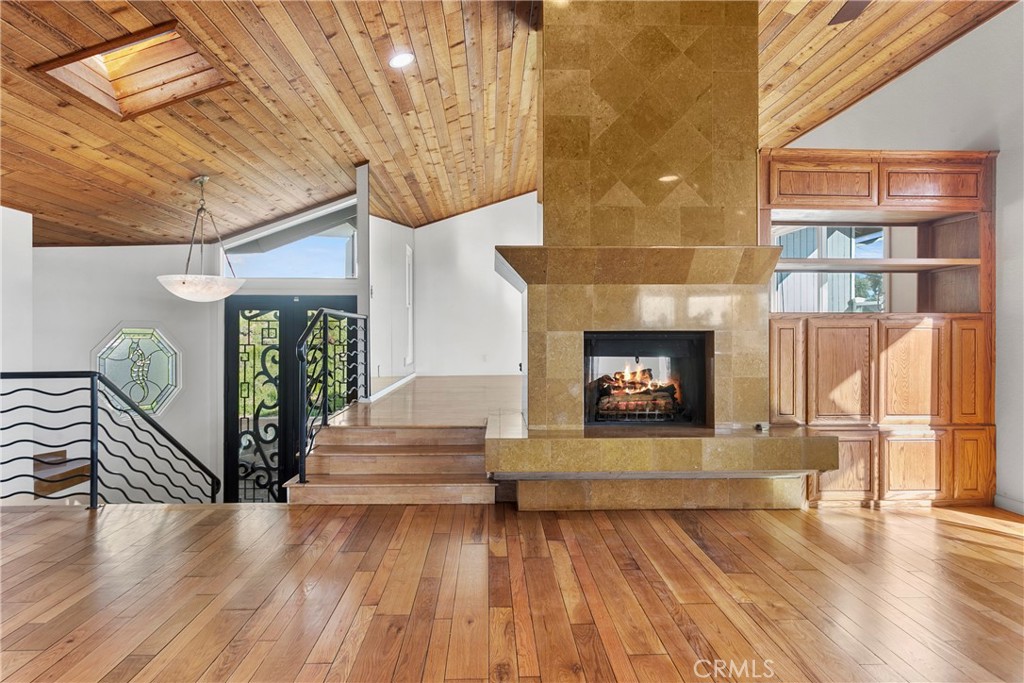 207 La Jolla, Newport Beach CA 92663 - photo 13