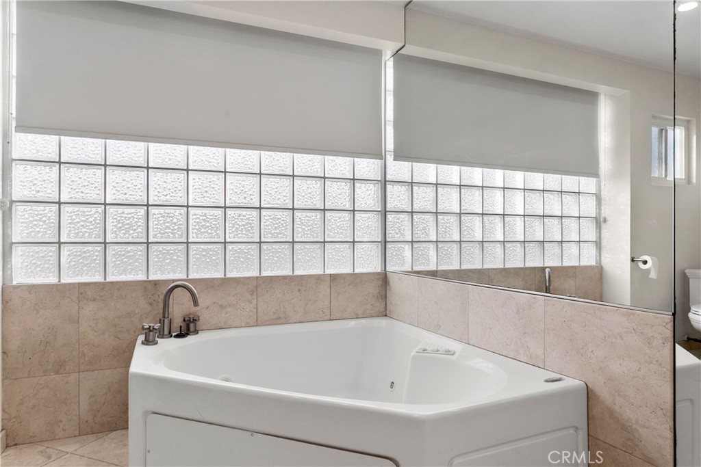 207 La Jolla, Newport Beach CA 92663 - photo 16