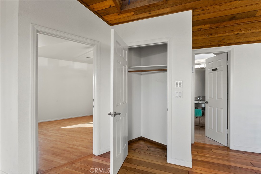 207 La Jolla, Newport Beach CA 92663 - photo 24