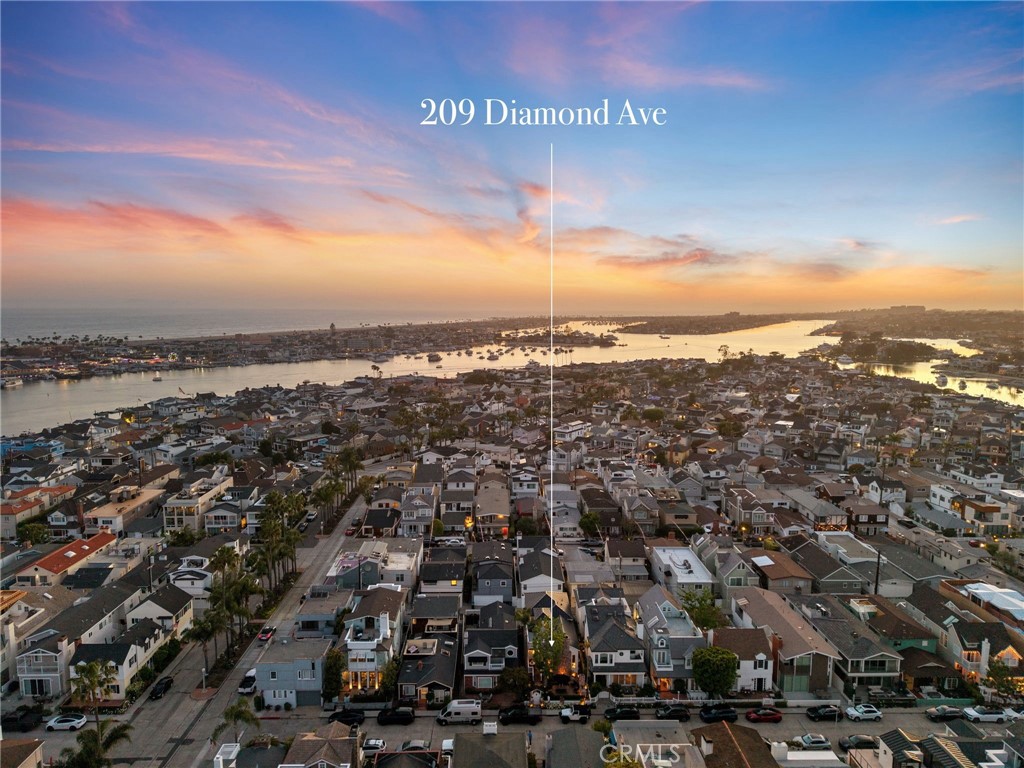 209 Diamond Avenue, Newport Beach CA 92662 - photo 46