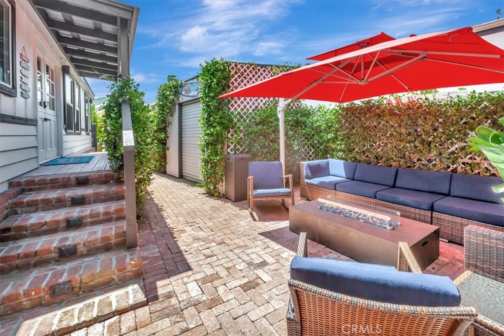 209 Tremont Drive, Newport Beach CA 92660 - photo 5