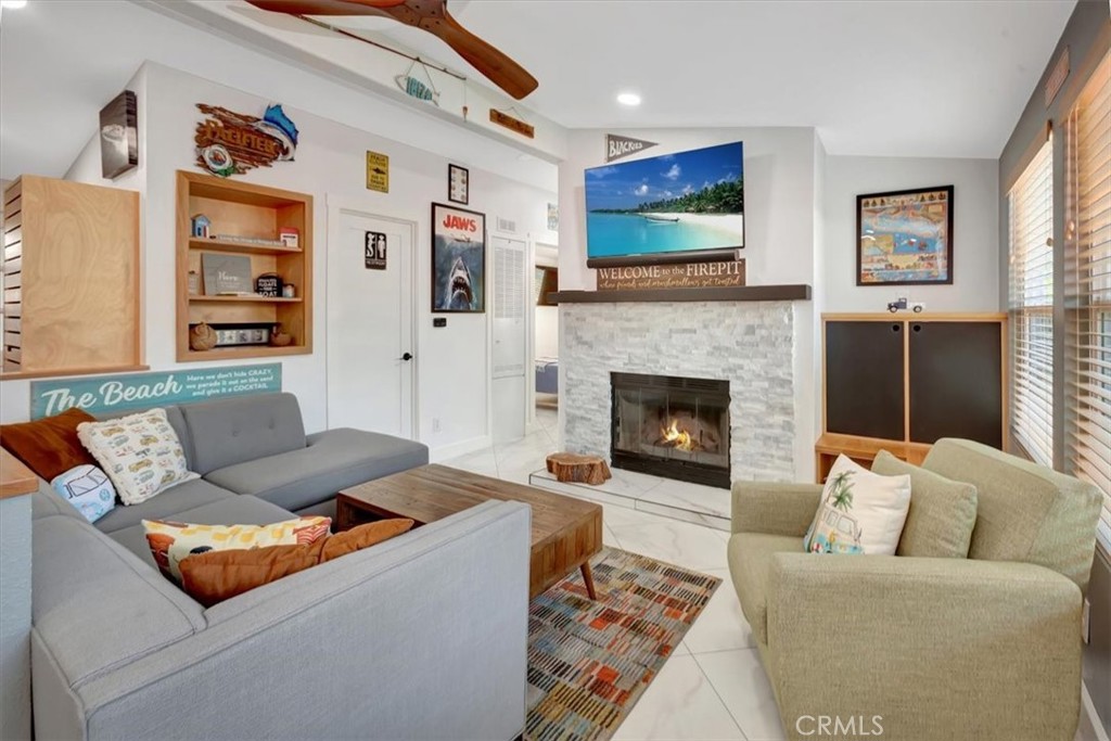 209 Tremont Drive, Newport Beach CA 92660 - photo 9