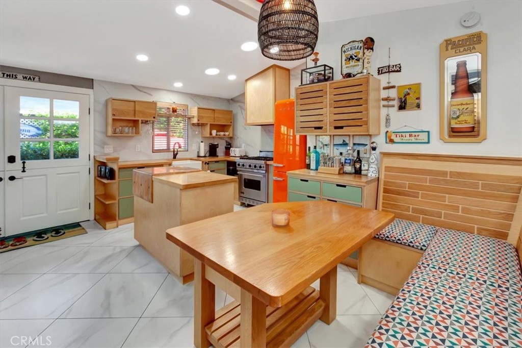 209 Tremont Drive, Newport Beach CA 92660 - photo 10