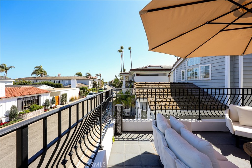 209 Via Koron, Newport Beach CA 92663 - photo 30