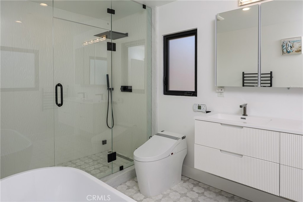 209 Via Koron, Newport Beach CA 92663 - photo 32